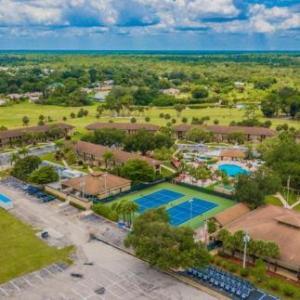 Comfortable Resort Condos in Lehigh Acres Florida