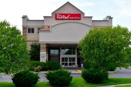 Red Roof Inn & Suites Lincoln - image 15