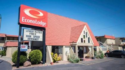 Econo Lodge Downtown Albuquerque - image 1