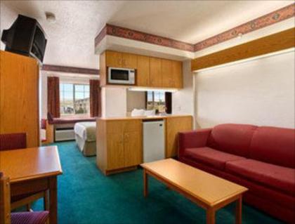 Microtel Inn & Suites By Wyndham Albuquerque West