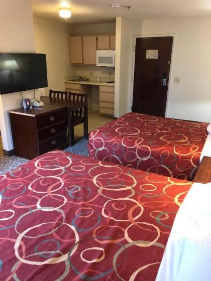 InTown Suites Extended Stay Austin Tx- Research Blvd - image 2