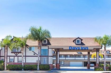 Days Inn By Wyndham Long Beach City Center
