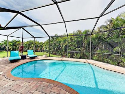 New Listing! Upscale Home With Caged Pool & Lanai Home