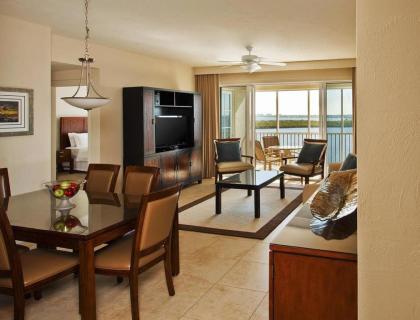 Luxurious Cape Coral Suite with on-site Marina - 3 Nights - One Bedroom #1 - image 17