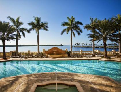 Luxurious Cape Coral Suite with on-site Marina - 3 Nights - One Bedroom #1 - image 18