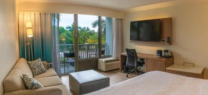 Courtyard by Marriott - Naples - image 17