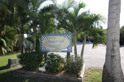tropical Winds Beachfront motel and Cottages Sanibel Florida