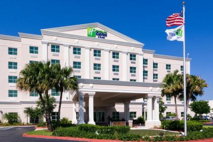Holiday Inn Express  Suites miami Kendall an IHG Hotel