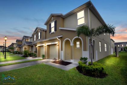 Four Bedrooms Townhome 5126K