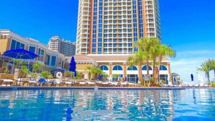 Luxurious 2 BR Condo with Panoramic Ocean Views Florida
