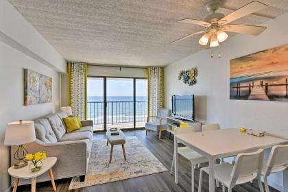 Bright Beach Condo with Ocean View and Balcony