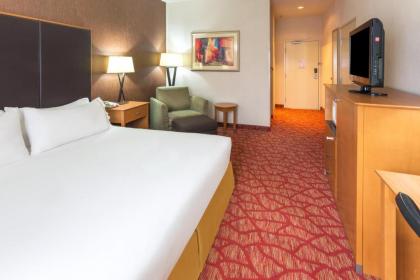 Holiday Inn Express Grants Pass an IHG Hotel - image 19