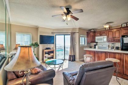 Updated Beachfront Gulf Shores Condo with Pool Access