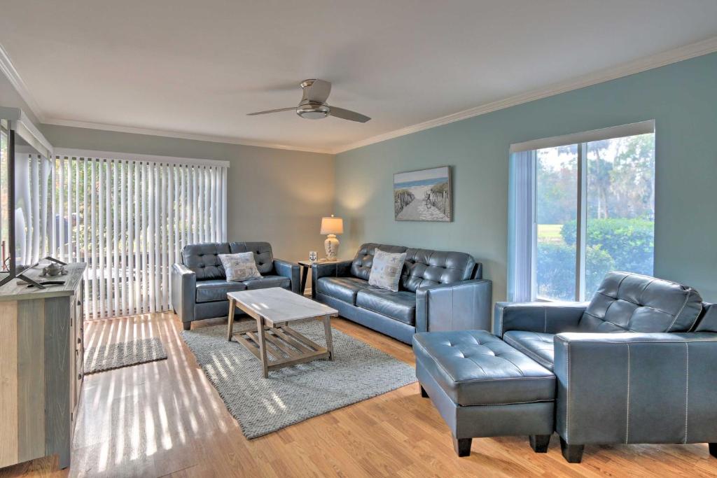 Updated Hilton Head Island Townhome with Deck! - image 4