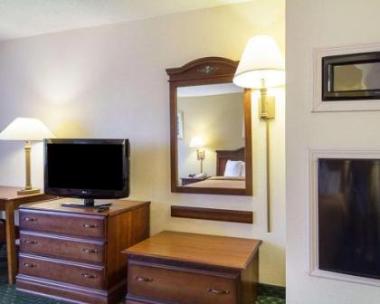 Quality Inn & Suites Southwest - image 15
