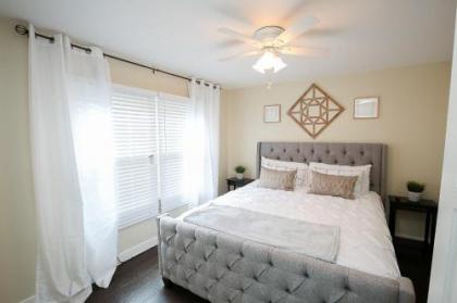 Belmont Heights Long Beach  King Bed   Fast WiFi   Free Parking