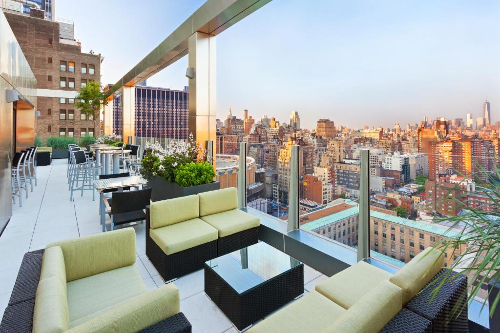 Fairfield Inn & Suites by Marriott New York Midtown Manhattan/Penn Station - main image