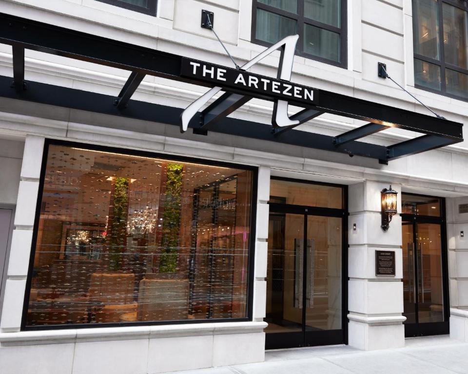 Artezen Hotel - main image
