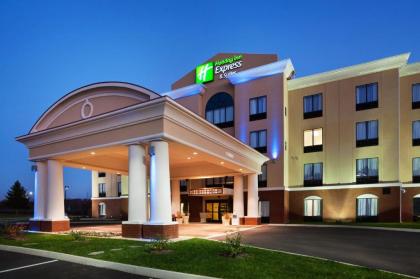 Holiday Inn Express Hotel & Suites Newport South an IHG Hotel