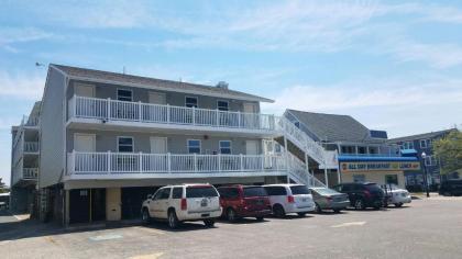 Atlantic Breeze motel  Apartments Ocean City Maryland