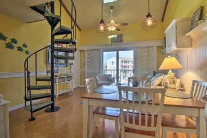 Ocean City Condo with Shared Pool Walk to Beach