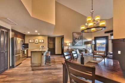 Sundial Lodge Larger Penthouse by Canyons Village Rentals