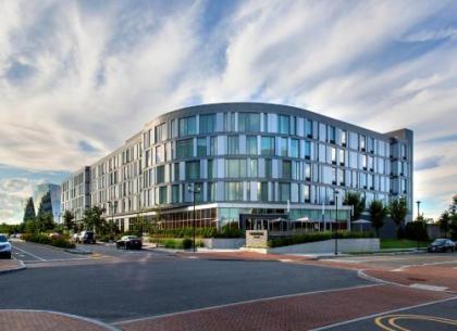 Courtyard by Marriott Philadelphia South at The Navy Yard - image 3