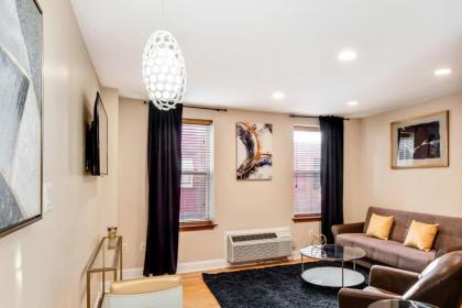 The Dreamers Residence - Convenient 1BD in Center City