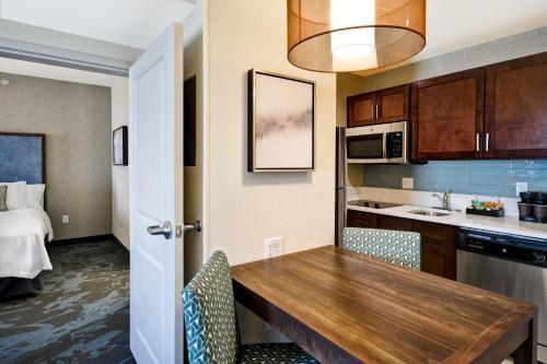 Homewood Suites By Hilton Salt Lake City Airport - image 4