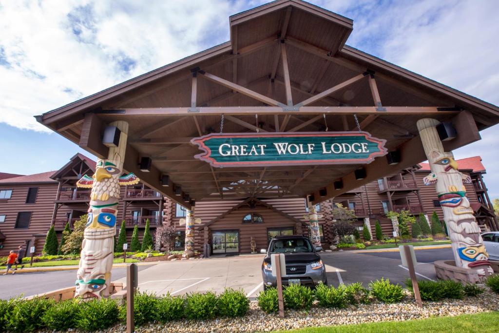 Great Wolf Lodge Sandusky - main image