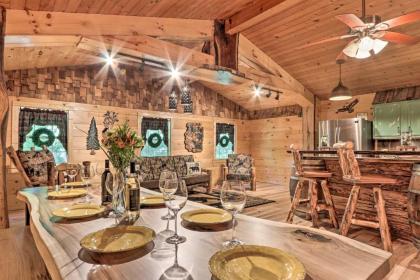 Serene Pigeon Forge Hideaway with Game Room
