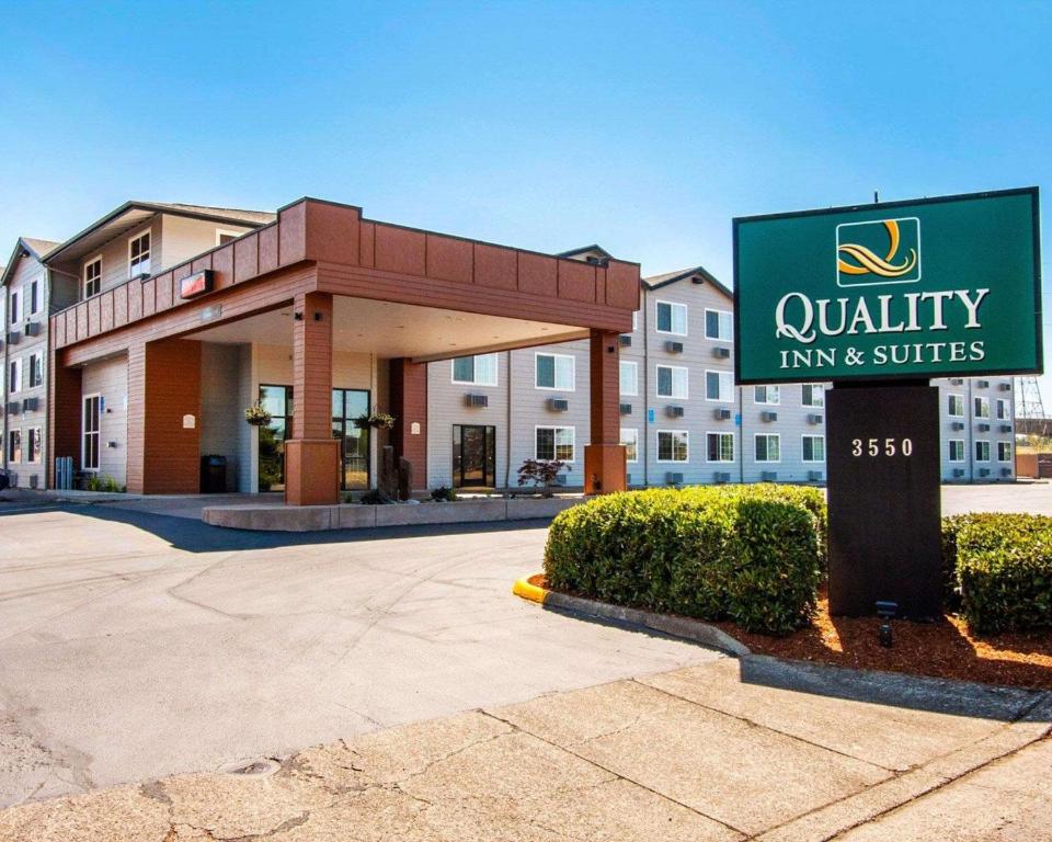 Quality Inn & Suites Springfield - main image