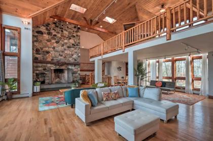 Expansive Home Less than 4 mi to mountain Creek Ski Resort Vernon New Jersey