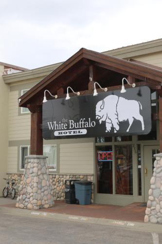 White Buffalo Hotel - image 2