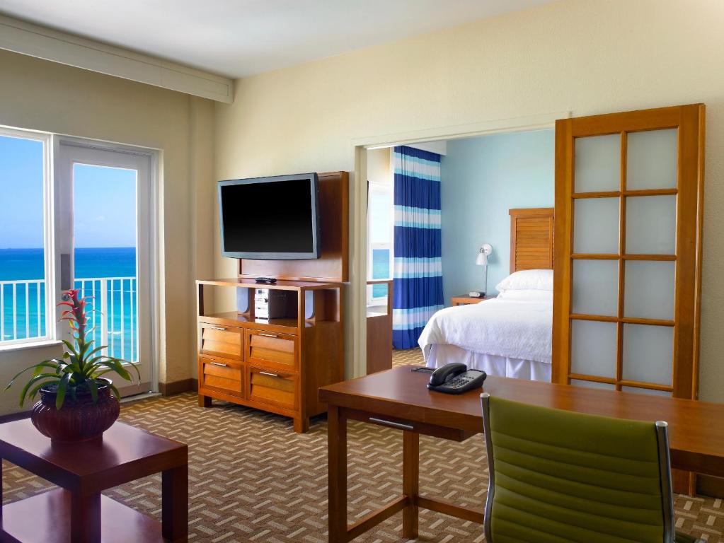 Radisson Hotel Miami Beach - image 5